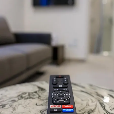 The بيت ضيافة