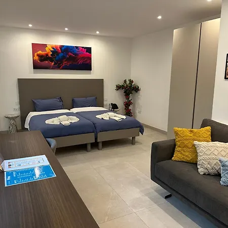 Πανσιόν The 4*