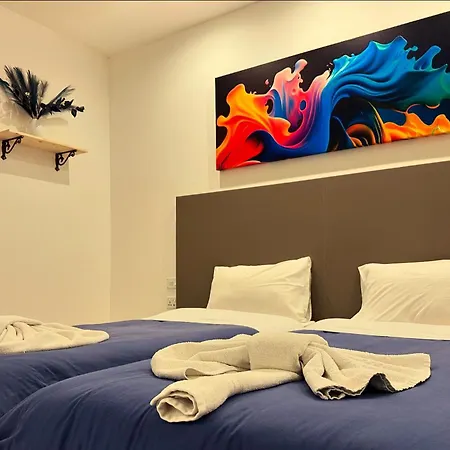 The Πανσιόν Pietà